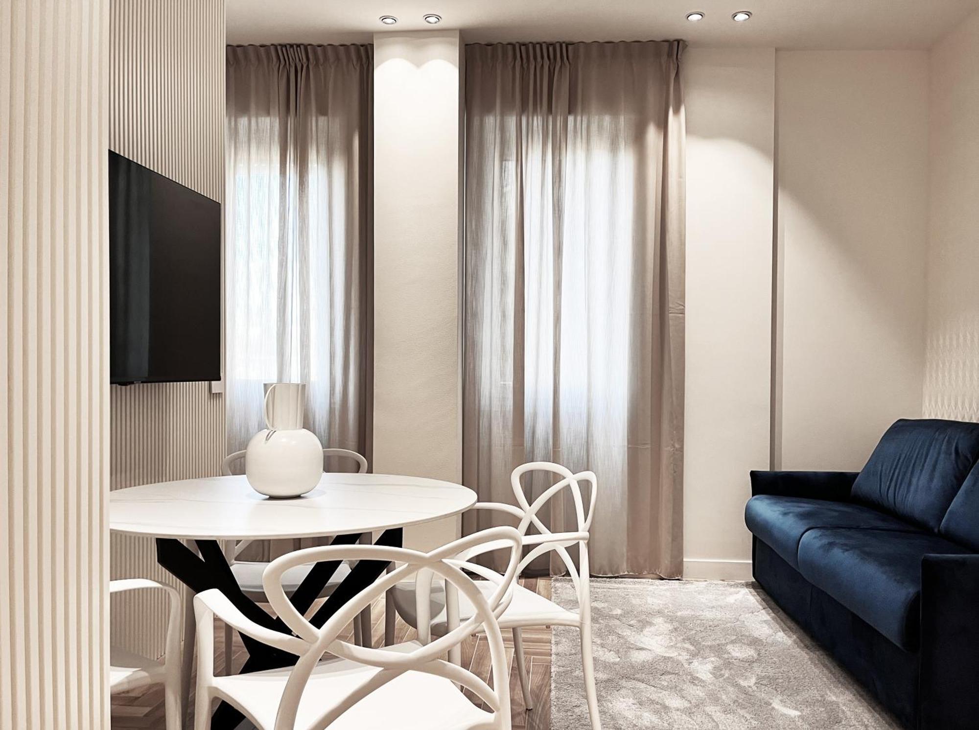 Yls Luxury 2 Milano